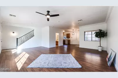 2826 E Tracy Lane #4, Phoenix, AZ 85032 - Photo 3