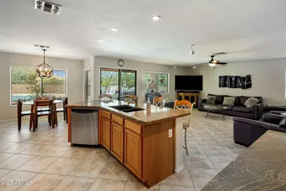 2120 E Vista Bonita Drive, Phoenix, AZ 85024 - Photo 9