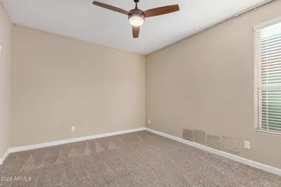 26105 N 137th Lane, Peoria, AZ 85383 - Photo 21