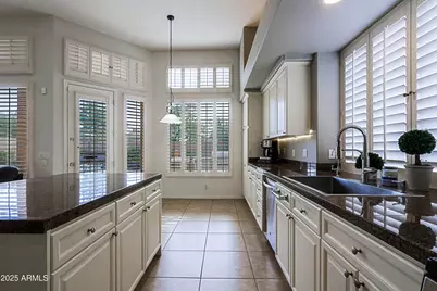 7105 E Hibiscus Way, Scottsdale, AZ 85266 - Photo 9