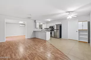 5824 S College Ave, Tempe, AZ 85283 - Photo 9