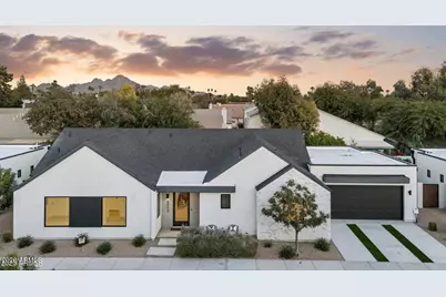 6323 N 10th Drive, Phoenix, AZ 85013 - Photo 1