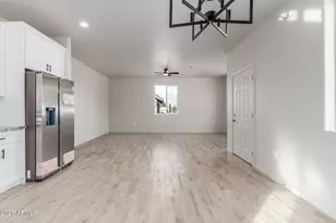 215 N Brown Ave, Casa Grande, AZ 85122 - Photo 11