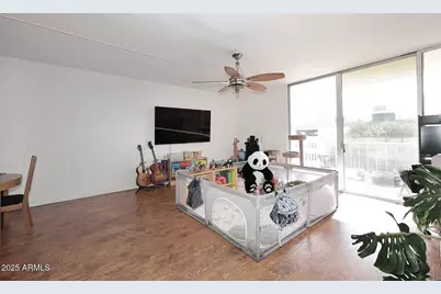 207 W Clarendon Avenue #A2, Phoenix, AZ 85013 - Photo 3