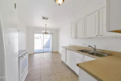 6337 E Avalon Street #2, Mesa, AZ 85205 - Photo 5