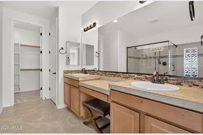 139 W Leatherwood Avenue, Queen Creek, AZ 85140 - Photo 17