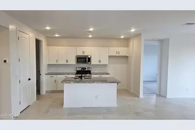 25137 N 155th Drive, Surprise, AZ 85387 - Photo 7