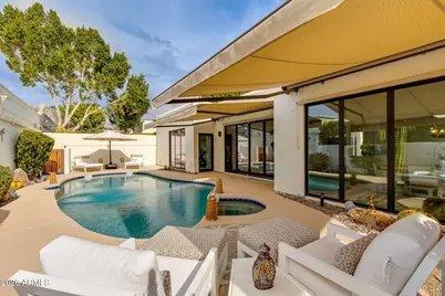 2737 E Arizona Biltmore Circle #29, Phoenix, AZ 85016 - Photo 23