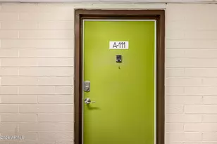 357 E Thomas Rd, Phoenix, AZ 85012 - Photo 3