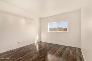 357 E Thomas Rd, Phoenix, AZ 85012 - Photo 19