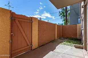 357 E Thomas Rd, Phoenix, AZ 85012 - Photo 33