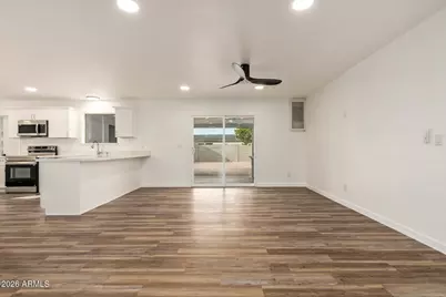 1666 W Capri Avenue, Mesa, AZ 85202 - Photo 13