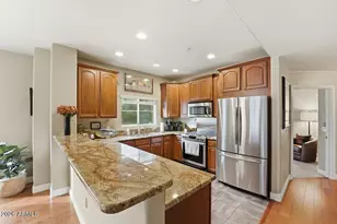 5450 E Deer Valley Dr, Phoenix, AZ 85054 - Photo 17