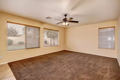 886 W Bruce Avenue, Gilbert, AZ 85233 - Photo 9