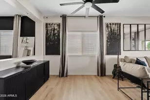 915 W Sisso Tree Ave, San Tan Valley, AZ 85140 - Photo 9