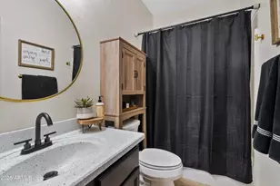 915 W Sisso Tree Ave, San Tan Valley, AZ 85140 - Photo 23