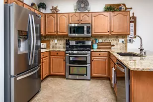 20484 N Lemon Drop Dr, Maricopa, AZ 85138 - Photo 9