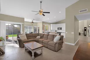 2443 E Goldenrod St, Phoenix, AZ 85048 - Photo 17