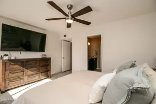 7631 E Medlock Dr, Scottsdale, AZ 85250 - Photo 19