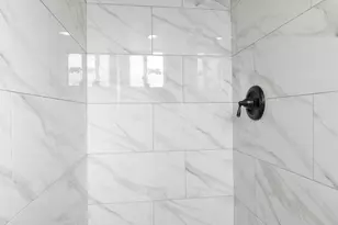 4255 N 30th Dr, Phoenix, AZ 85017 - Photo 17