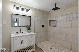 4255 N 30th Dr, Phoenix, AZ 85017 - Photo 21
