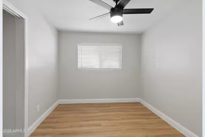 4255 N 30th Drive, Phoenix, AZ 85017 - Photo 13