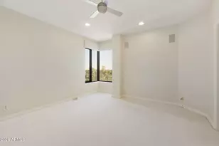 1040 E Osborn Rd, Phoenix, AZ 85014 - Photo 23