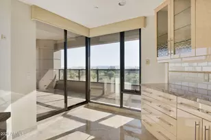 1040 E Osborn Rd, Phoenix, AZ 85014 - Photo 29