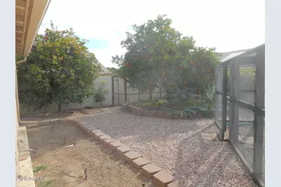 8437 W Rose Pilar Court, Peoria, AZ 85382 - Photo 15