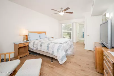 10539 W Palmeras Drive, Sun City, AZ 85373 - Photo 25