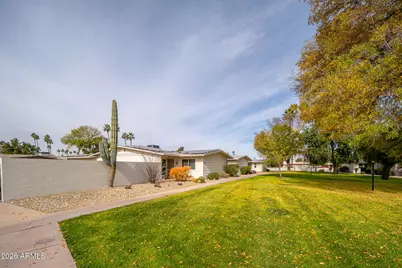 10539 W Palmeras Drive, Sun City, AZ 85373 - Photo 31