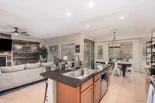 2116 W Bonanza Ln, Phoenix, AZ 85085 - Photo 13