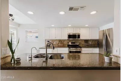 3821 E Tanglewood Drive, Phoenix, AZ 85048 - Photo 9