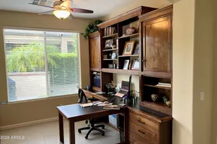 12416 W Pinnacle Vista Dr, Peoria, AZ 85383 - Photo 7