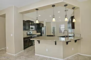 12416 W Pinnacle Vista Dr, Peoria, AZ 85383 - Photo 5