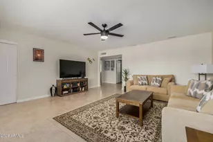 19619 N Signal Butte Cir, Sun City, AZ 85373 - Photo 5