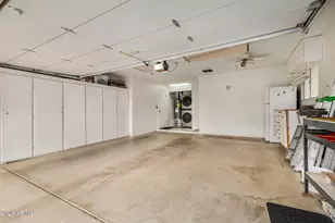 19619 N Signal Butte Cir, Sun City, AZ 85373 - Photo 23