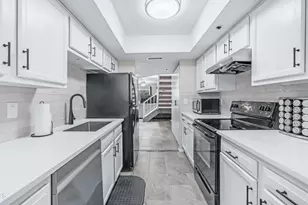 2615 N Hayden Rd, Scottsdale, AZ 85257 - Photo 1