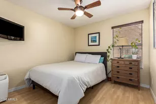 4709 E Lone Cactus Dr, Phoenix, AZ 85050 - Photo 9