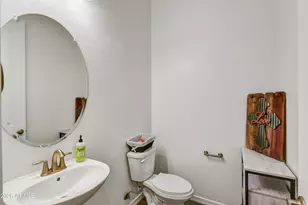 23018 E Orchard Ln, Queen Creek, AZ 85142 - Photo 17