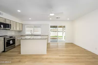 1132 W Laguna Azul Avenue, Mesa, AZ 85210 - Photo 5