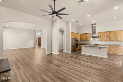 3653 E Sands Drive, Phoenix, AZ 85050 - Photo 9