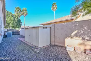 22121 N 79th Ave, Peoria, AZ 85383 - Photo 39