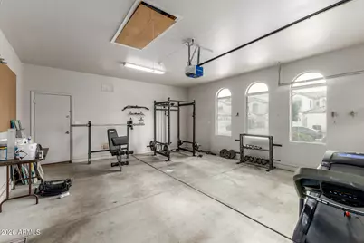 16060 W Mercer Lane, Surprise, AZ 85379 - Photo 35