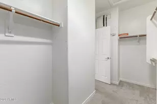 16060 W Mercer Ln, Surprise, AZ 85379 - Photo 23