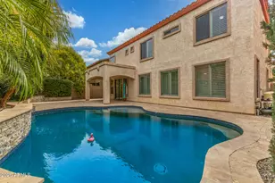 16060 W Mercer Ln, Surprise, AZ 85379 - Photo 39