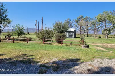 8255 N Fort Grant Road, Willcox, AZ 85643 - Photo 9