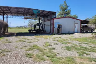 8255 N Fort Grant Rd, Willcox, AZ 85643 - Photo 13