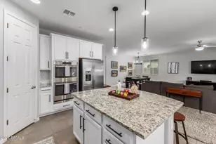 21434 W Terri Lee Dr, Buckeye, AZ 85396 - Photo 17