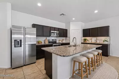 25641 W Winston Drive, Buckeye, AZ 85326 - Photo 5